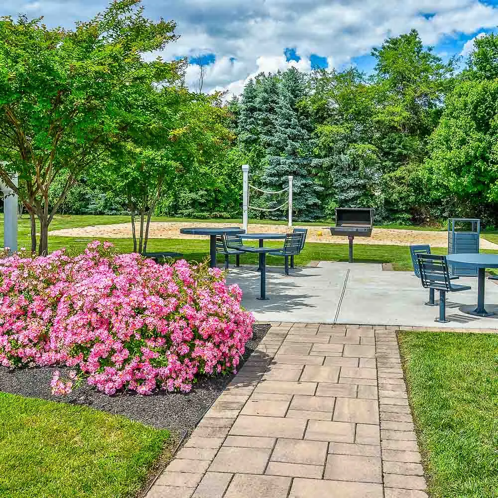 Apartments in Piscataway NJ | Pleasant View Gardens Apartments