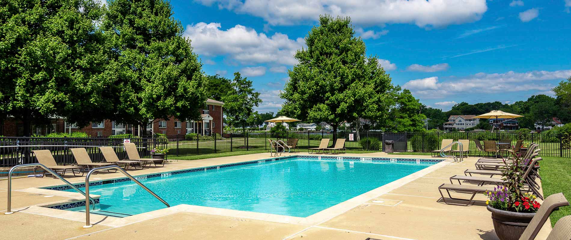 pleasure bay apartments pool