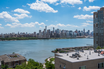 view of Manhattan from hudson ridge apartments north bergen nj