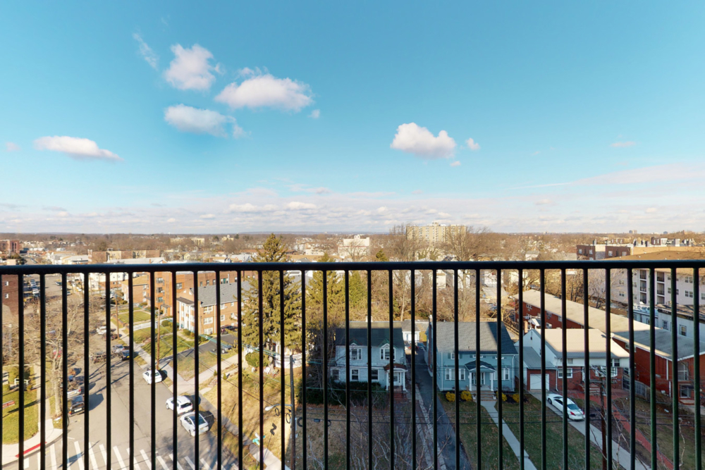 Amenities & Features of Hayes House Apartments in Elizabeth NJ