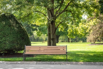 Bench at Colebrook Apartments Lancaster PA