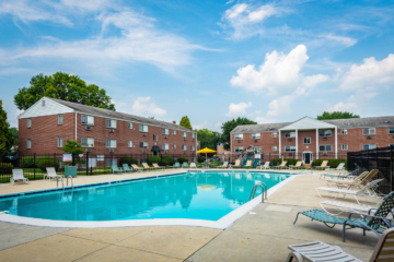sweetbriar apartments pool