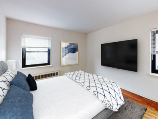 FRANKLIN MANOR BEDROOM