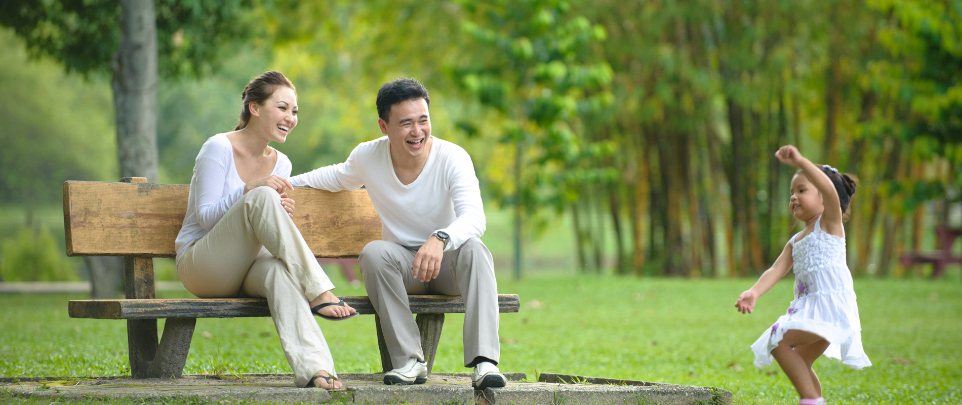 happy family in park nj