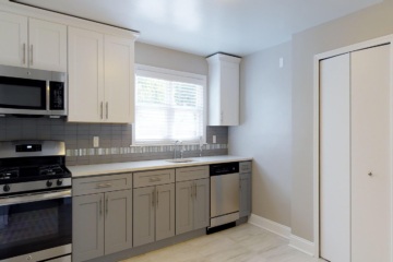 Short Hills Club Village Upgraded Kitchen