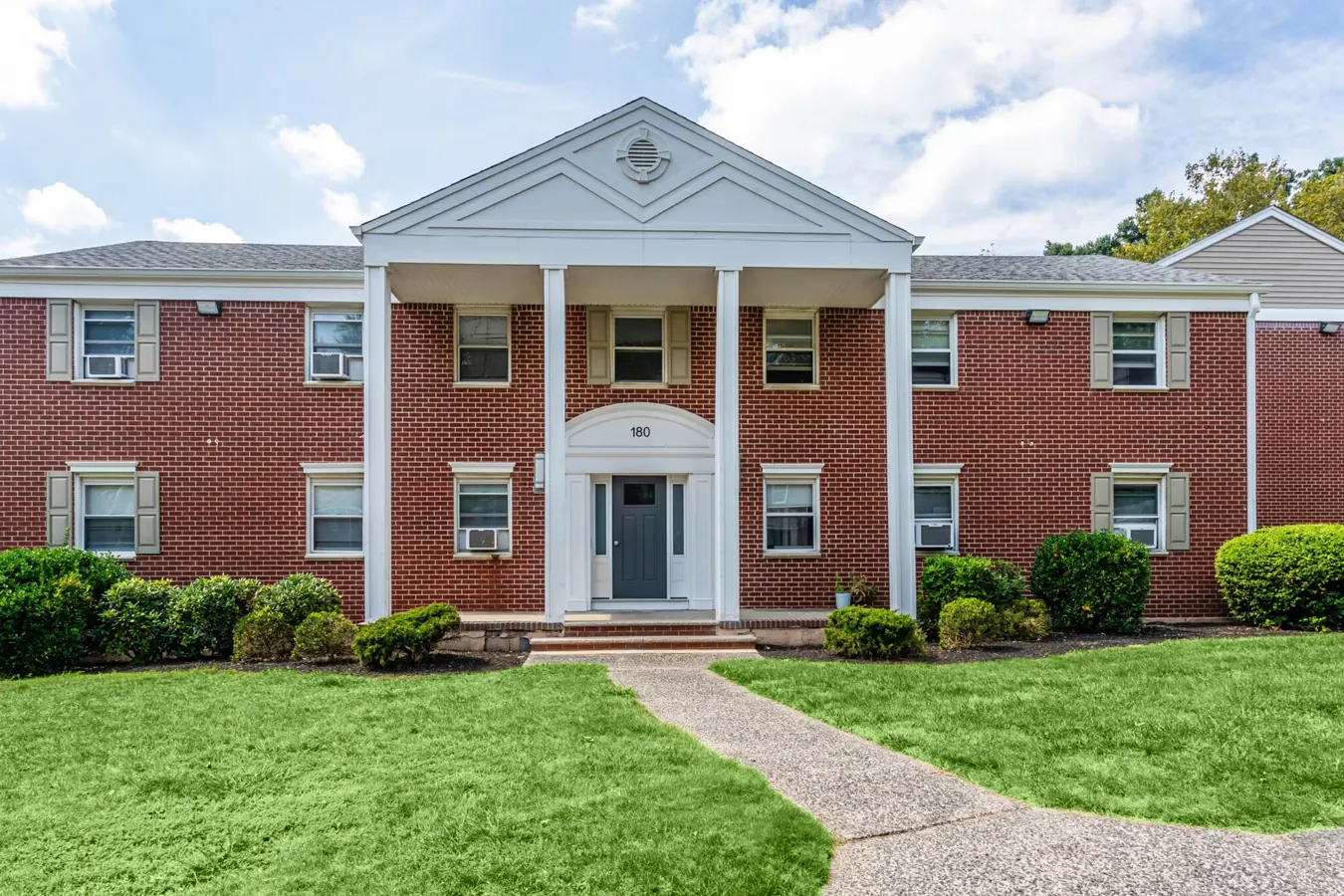 Forest Hill Apartments