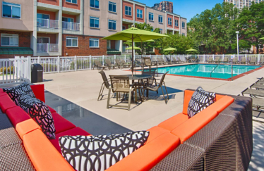 RiverClub Pool