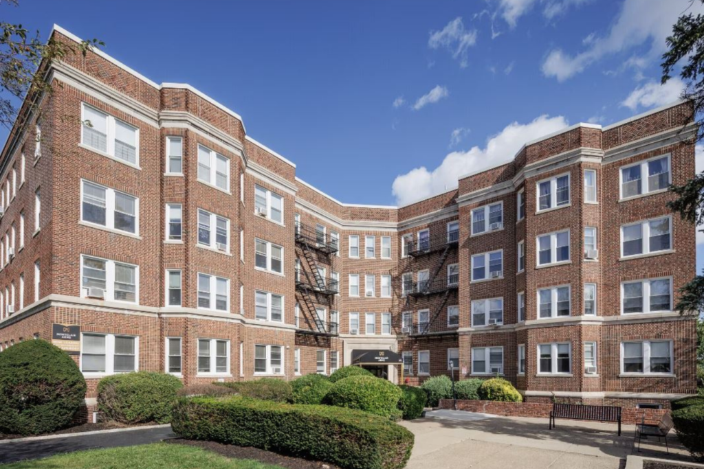Montclair Arms Apartments in Montclair NJ Official site