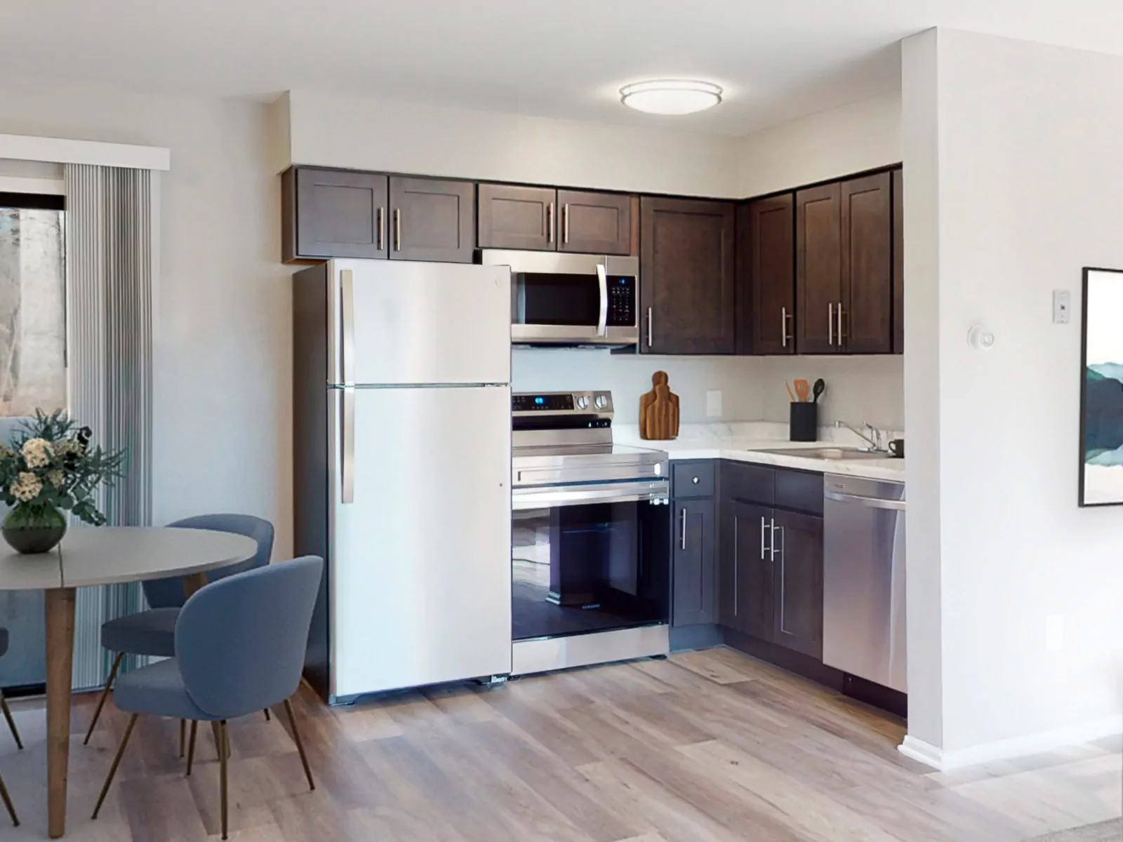 Junior-1-Bedroom-04192023_152837-2