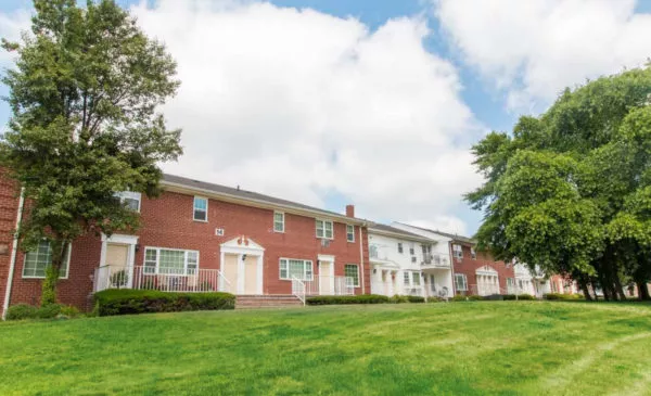 Wyndmoor Apartments