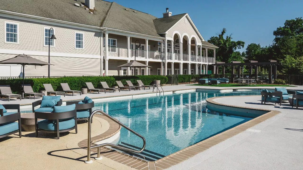 xterior Highlands Nanuet Pool 3