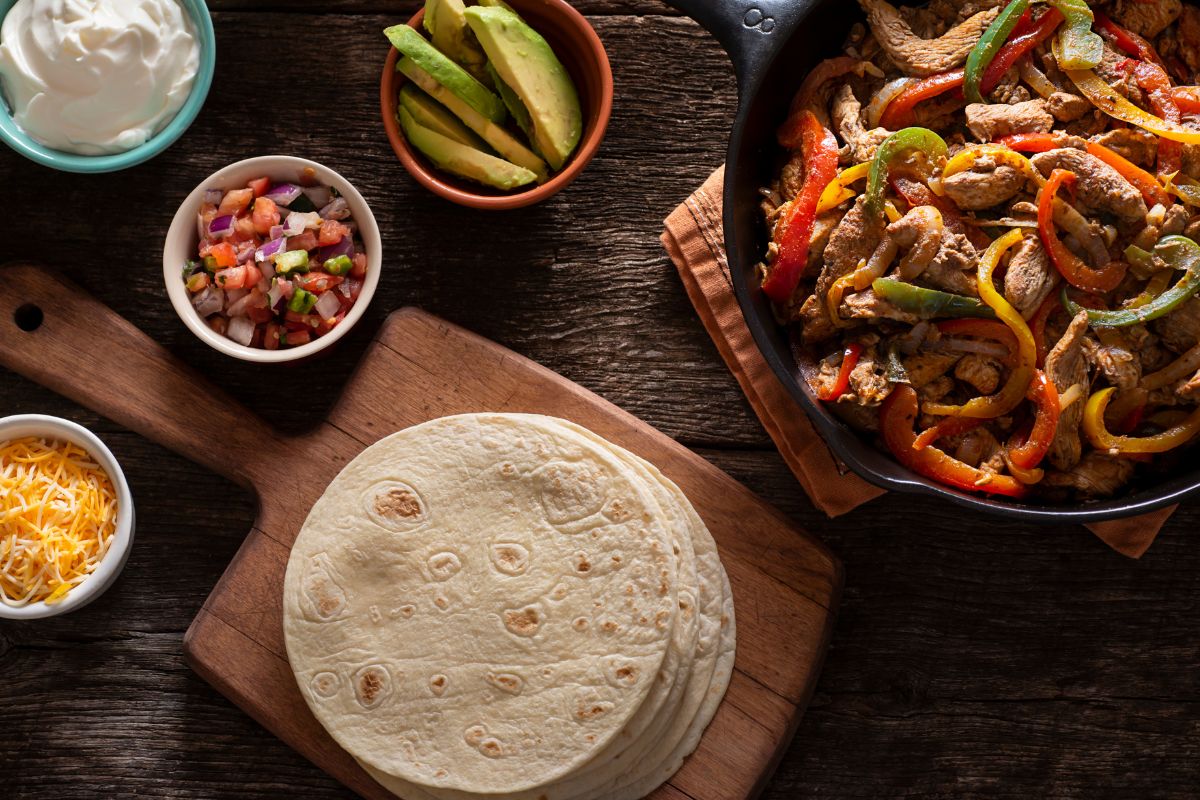 three amigos manchester ct